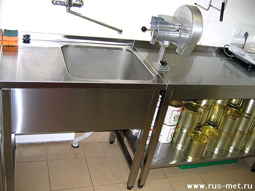 Русметалтехника - Пиццерия - Стол с интегрированной ванной и рабочий стол